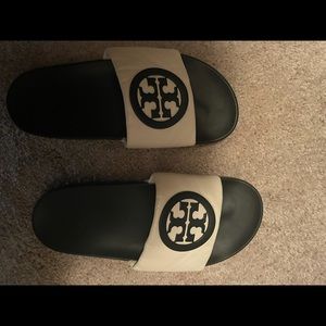 Tory Burch slides size 7